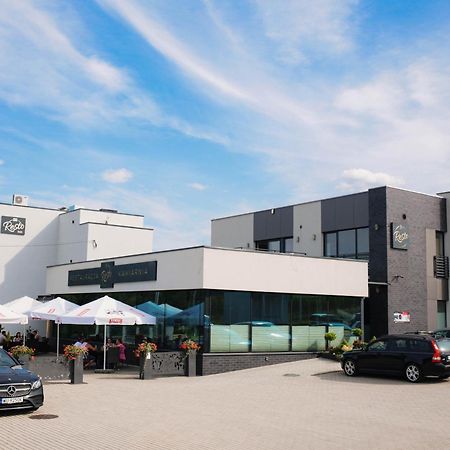 Resto Inn - Smart Apartamenty Blisko Energylandii Polwies Екстериор снимка