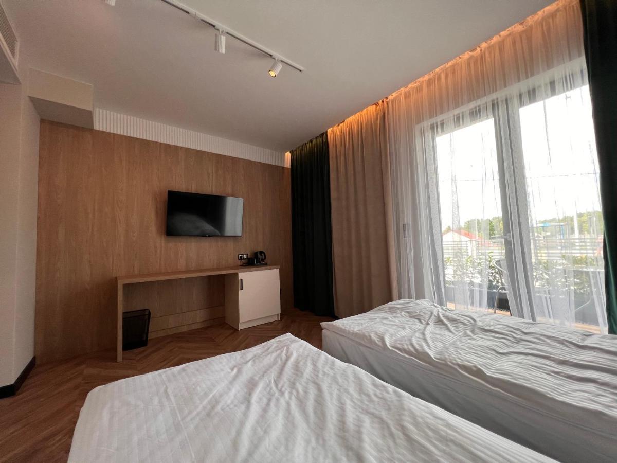 Resto Inn - Smart Apartamenty Blisko Energylandii Polwies Екстериор снимка