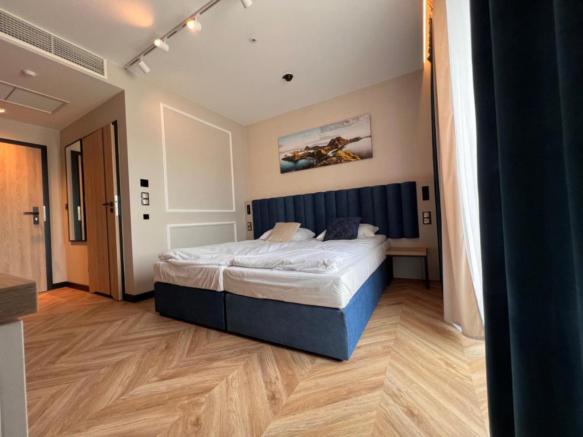 Resto Inn - Smart Apartamenty Blisko Energylandii Polwies Екстериор снимка