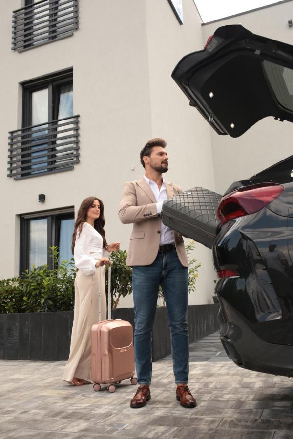 Resto Inn - Smart Apartamenty Blisko Energylandii Polwies Екстериор снимка